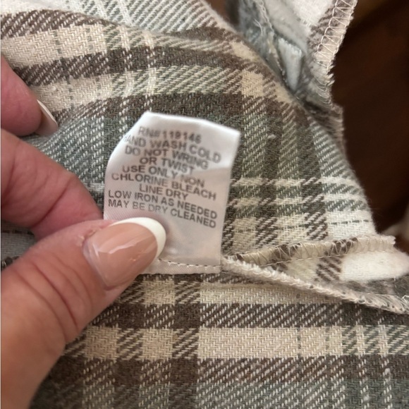 Pink Lily Plaid Utility Flannel Jacket - Green and Tan - Picture 6 of 8